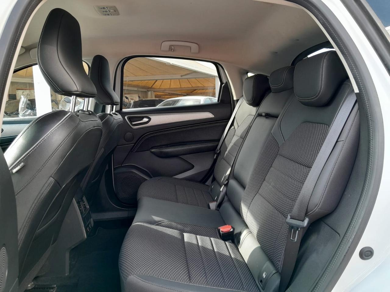 Renault Arkana Hybrid E-Tech 145 CV Intens