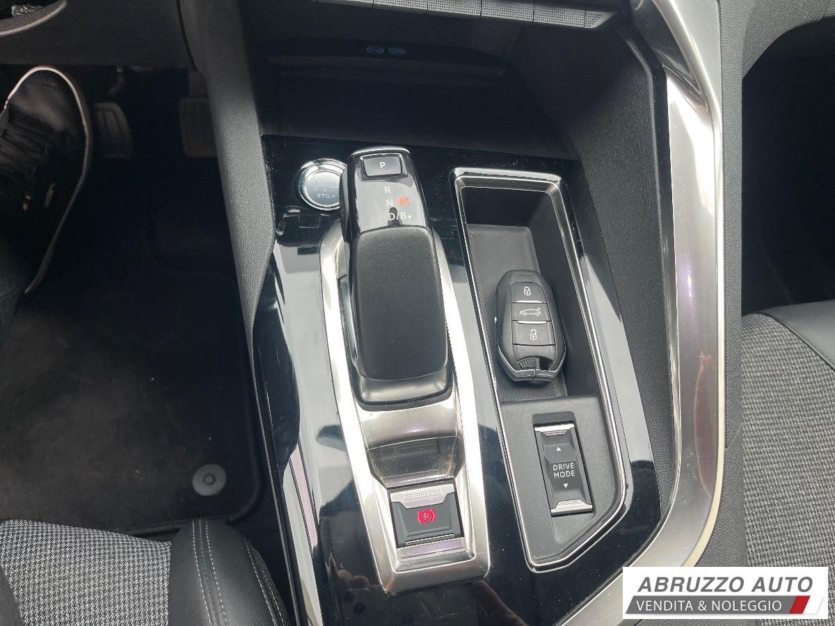 PEUGEOT 3008 Hybrid 225 e-EAT8 Allure VENDUTA