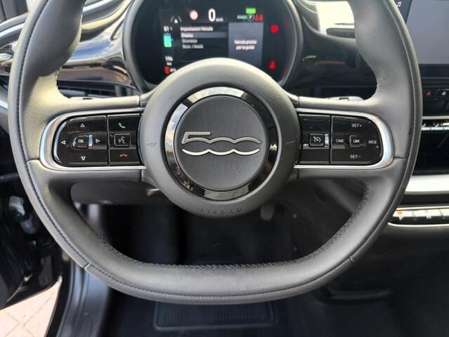 Fiat 500e Berlina 42 kWh Icon
