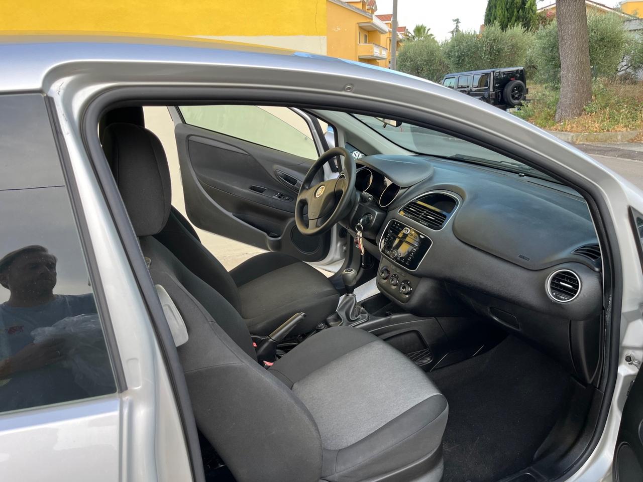 Fiat Punto 1.3 MJT II 75 CV 3 porte Street