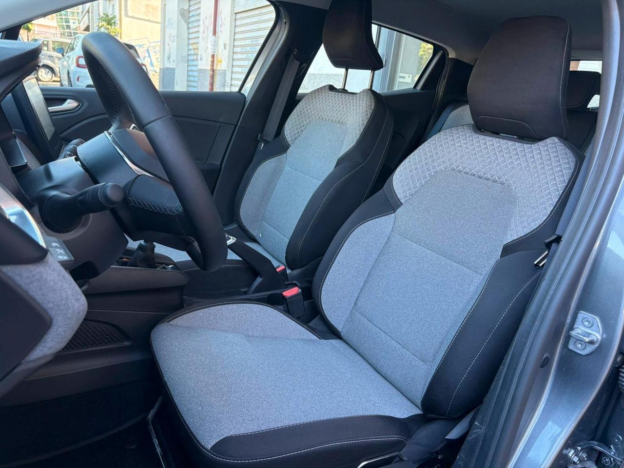 Renault Clio 1.5 Evolution 100cv - 2025