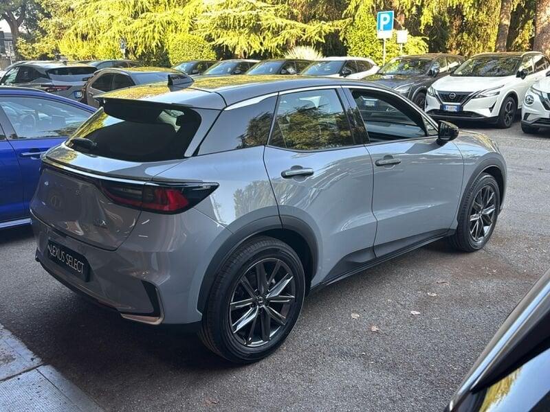 Lexus LBX 1.5 Hybrid 136 Elegant 2WD