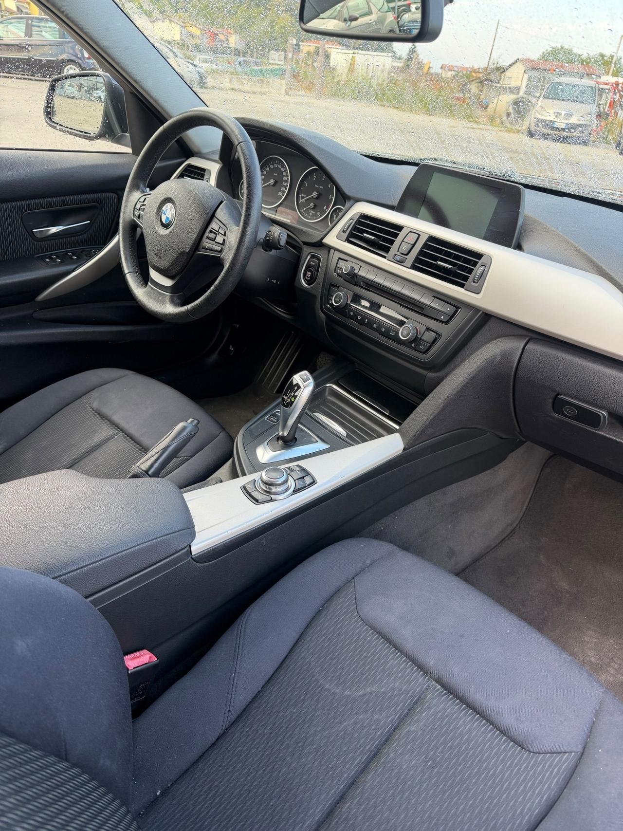 Bmw 320 320d Touring Msport xDrive