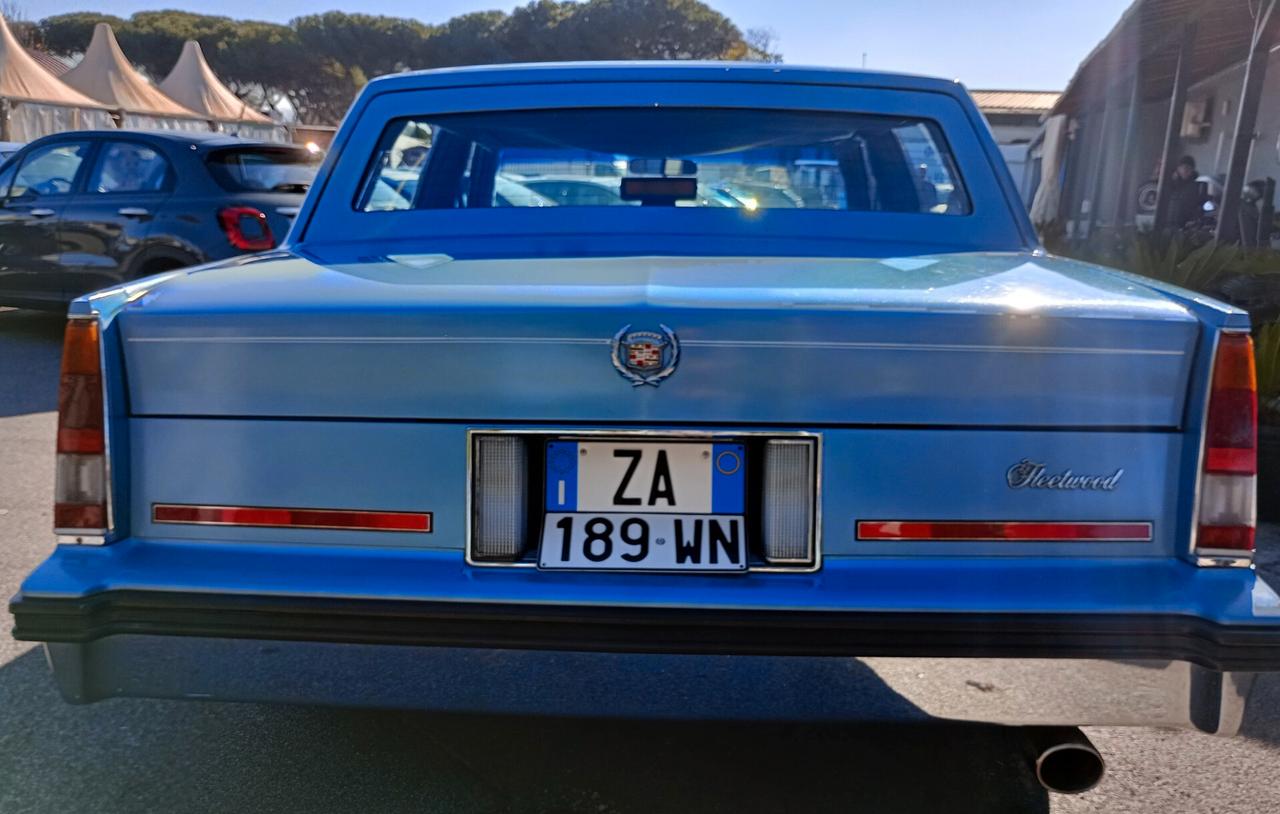 Cadillac Fleetwood 1985 ASI Full Optional