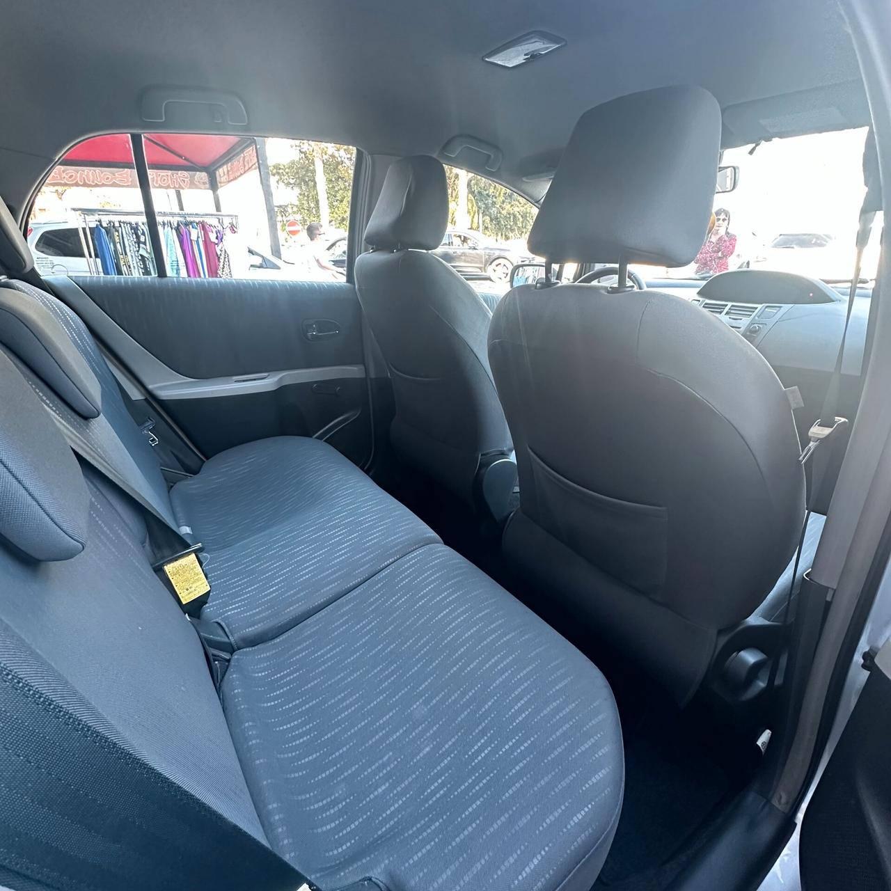 Toyota Yaris 1.3 5 porte