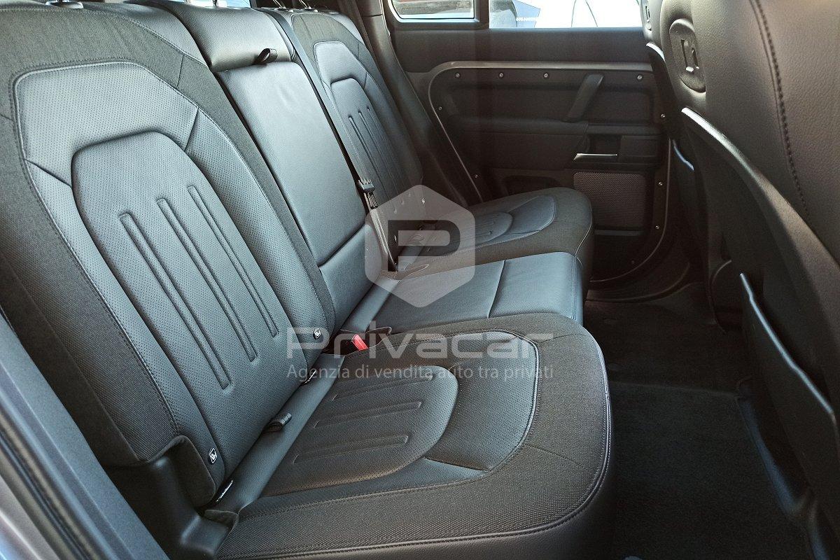 LAND ROVER Defender 110 3.0D I6 200 CV AWD Auto X-Dynamic SE