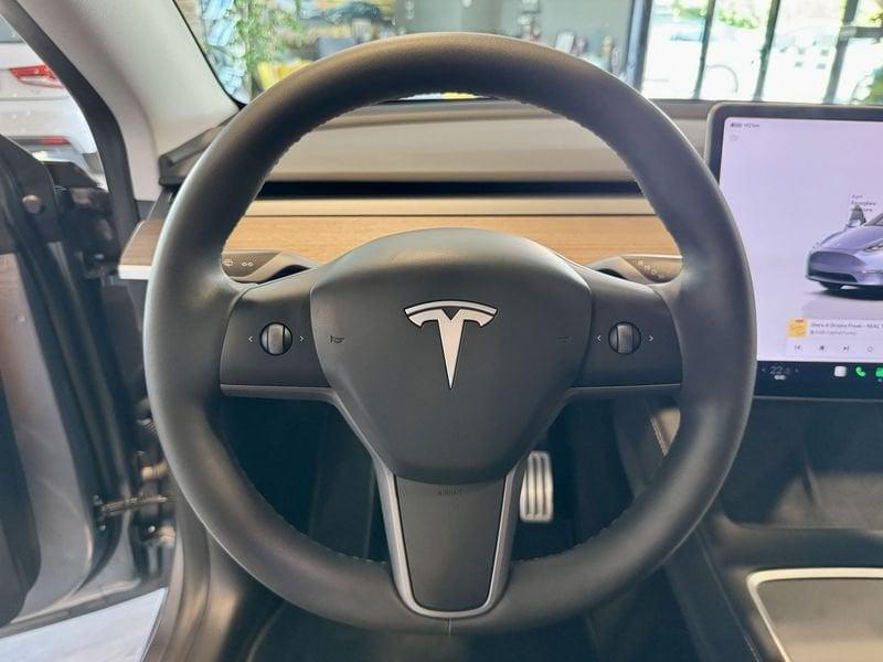 Tesla Model Y Performance AWD