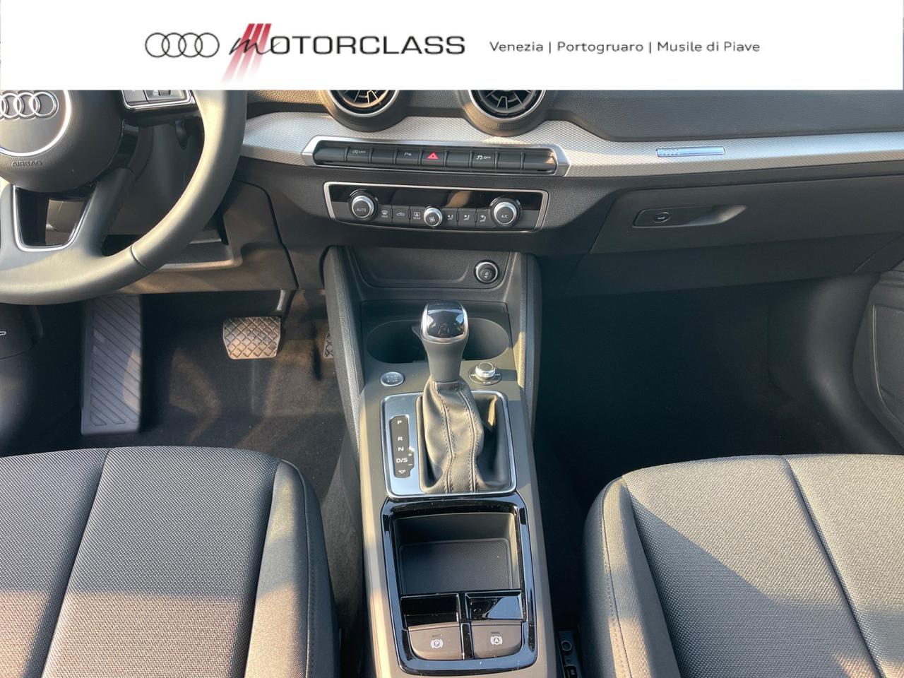 Audi Q2 35 2.0 tdi business advanced s tronic