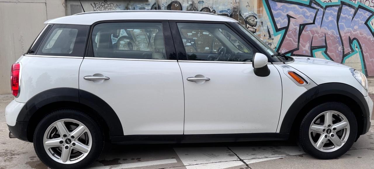 Mini Cooper Countryman benzina cambio automatico con doppio tetto !!!!