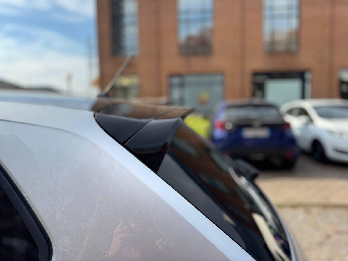 Volkswagen Polo 1.0 tsi R- LINE 95cv