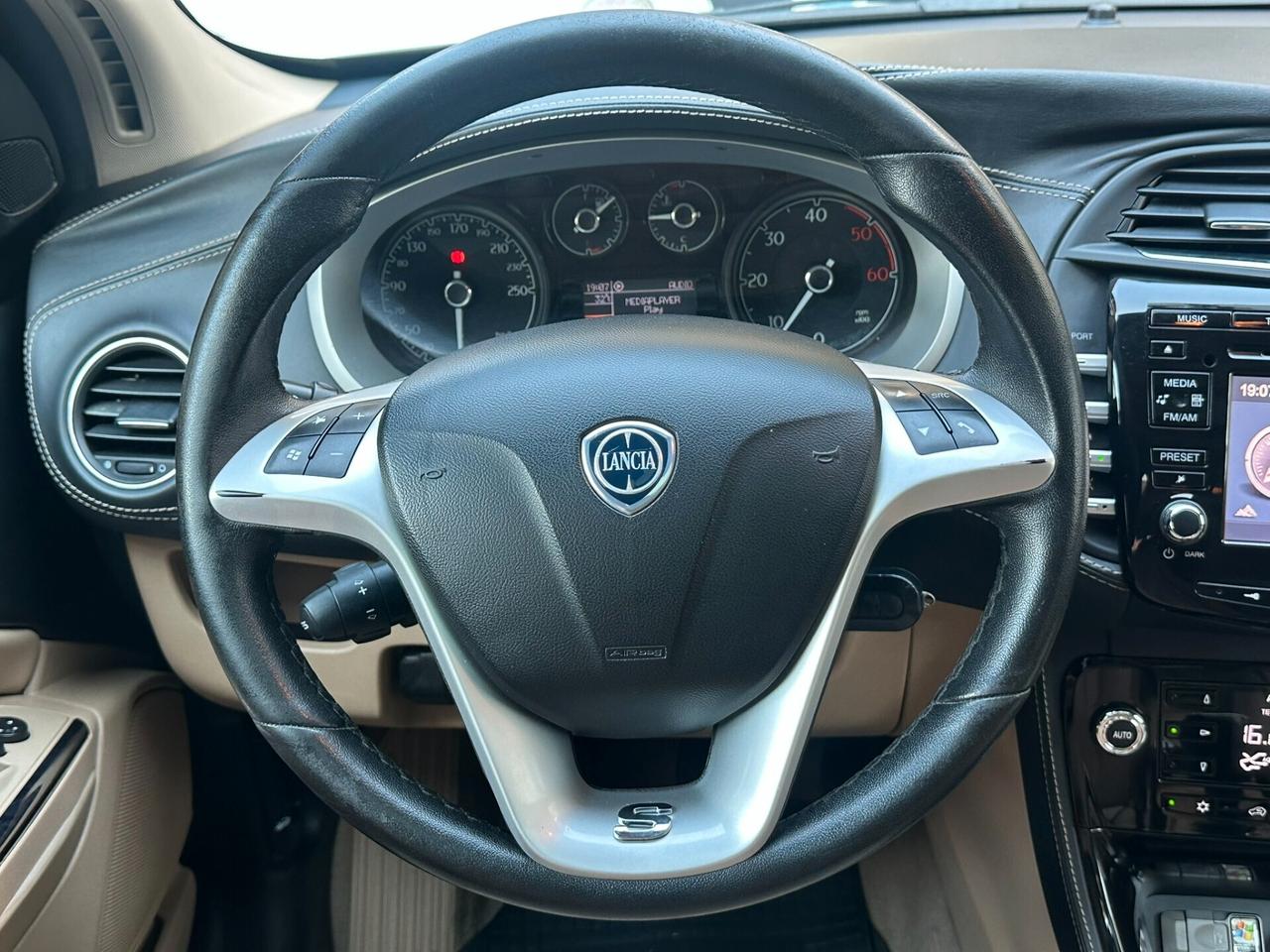 Lancia Delta 2.0 MJT DPF Argento