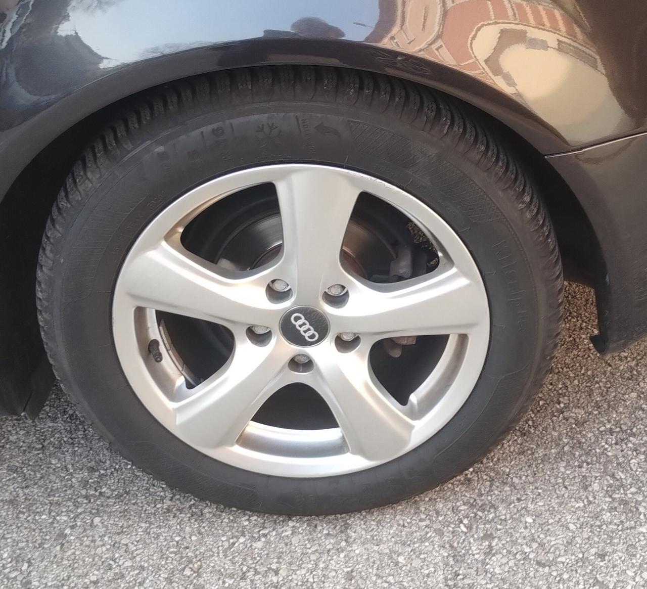 Audi A4 Avant 2.0 TDI 143CV S-Line