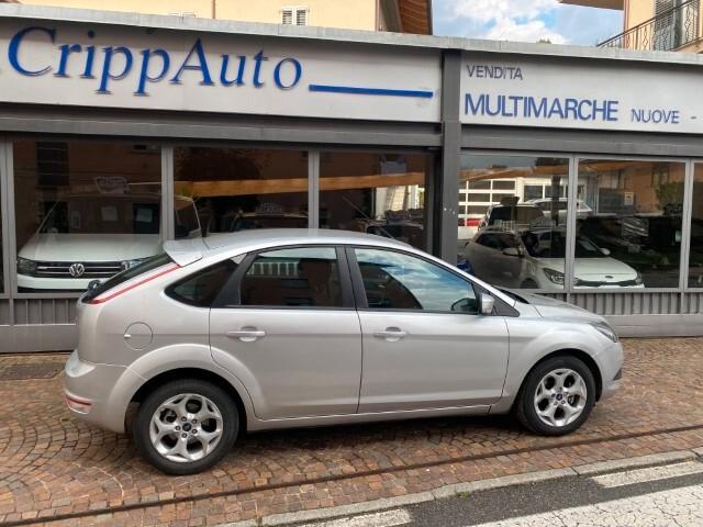 Ford Focus 1.6 5 Porte GPL Titanium