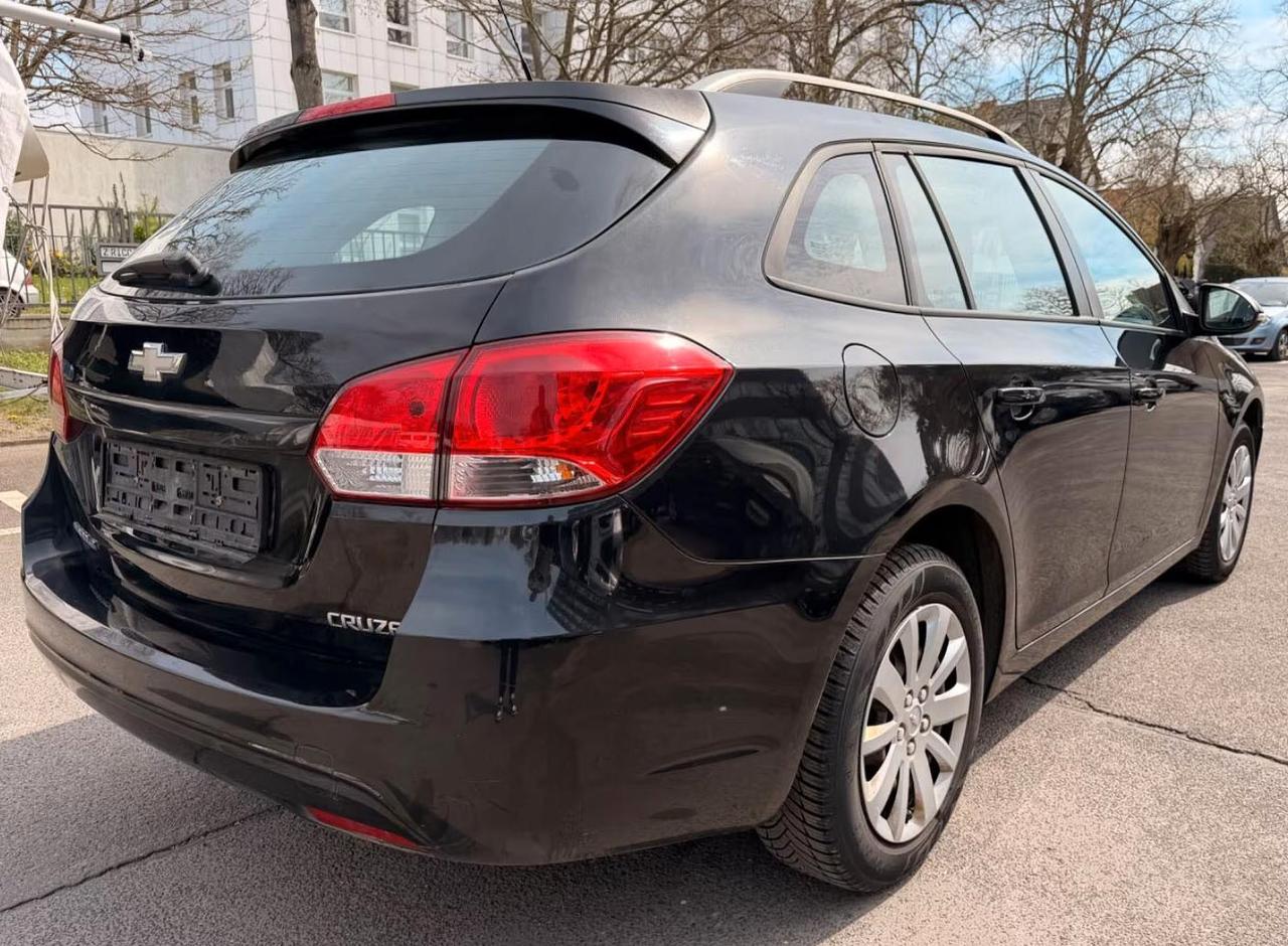 Chevrolet Cruze 1.6 5 porte LS