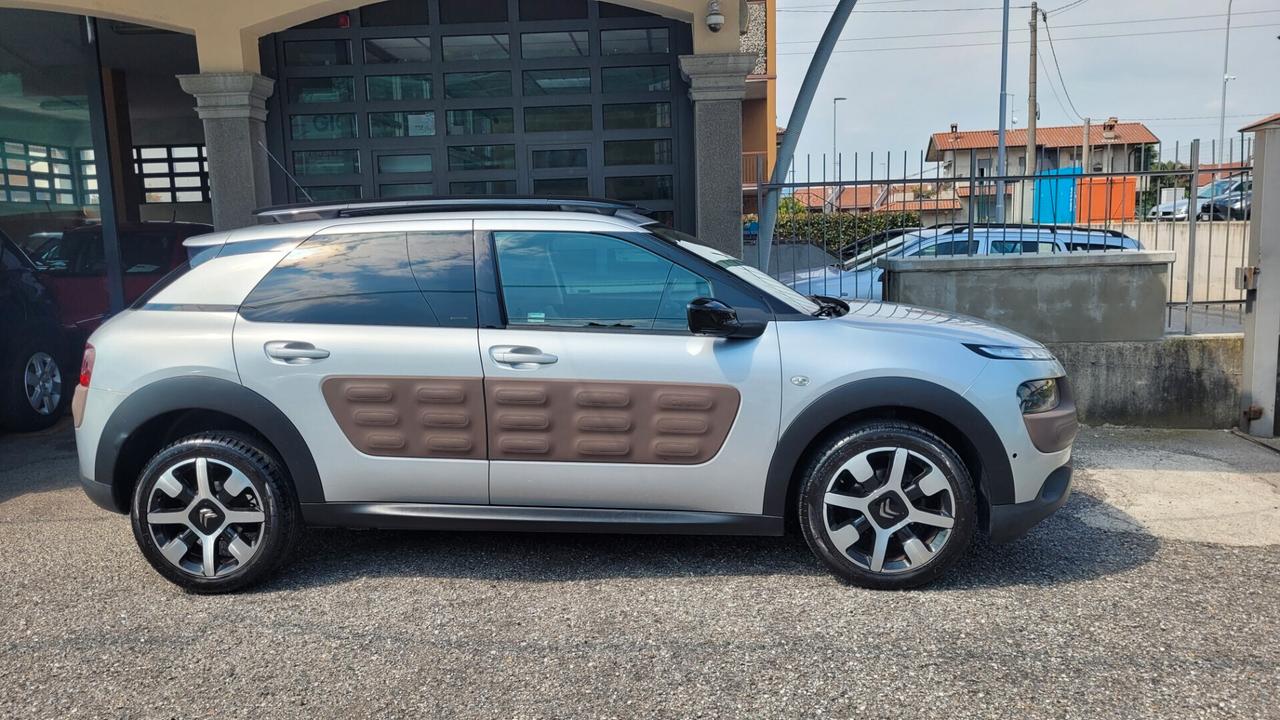 Citroen C4 Cactus 1.2 BENZINA..FULL OPTIONALS..UNICO PROPRIETARIO..