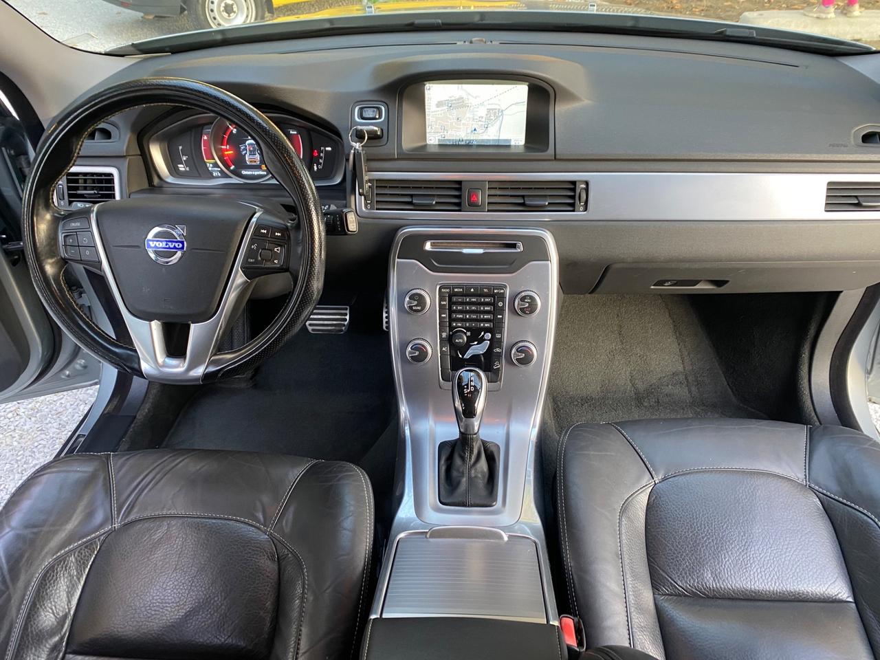 Volvo XC 70 XC70 D5 AWD Momentum