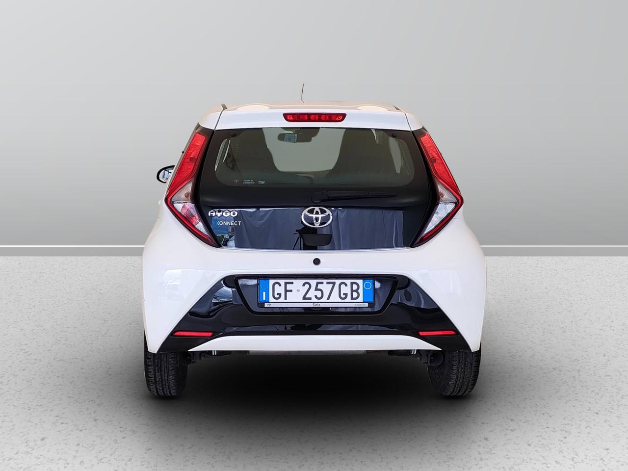 TOYOTA Aygo II 2018 5p - Aygo 5p 1.0 x-play 72cv