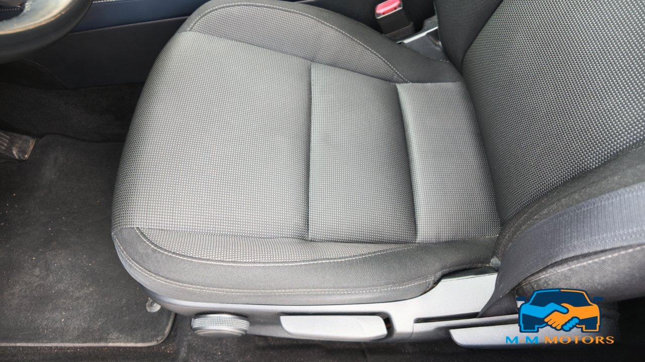 Mazda CX-30 2.0 m-hybrid Exceed 2wd