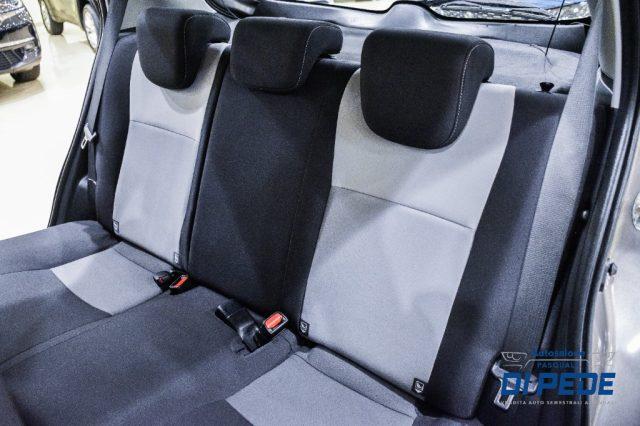 TOYOTA Yaris 1.5 Hybrid 5 porte Business