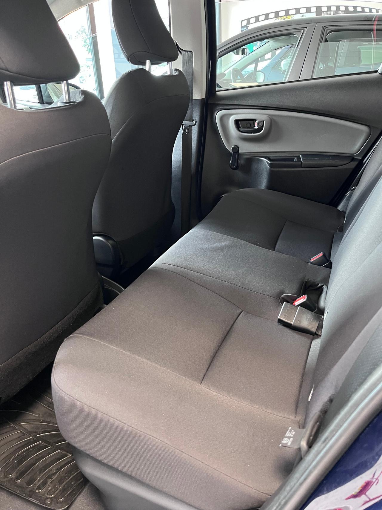 Toyota Yaris 1.5 Hybrid 5 porte Cool