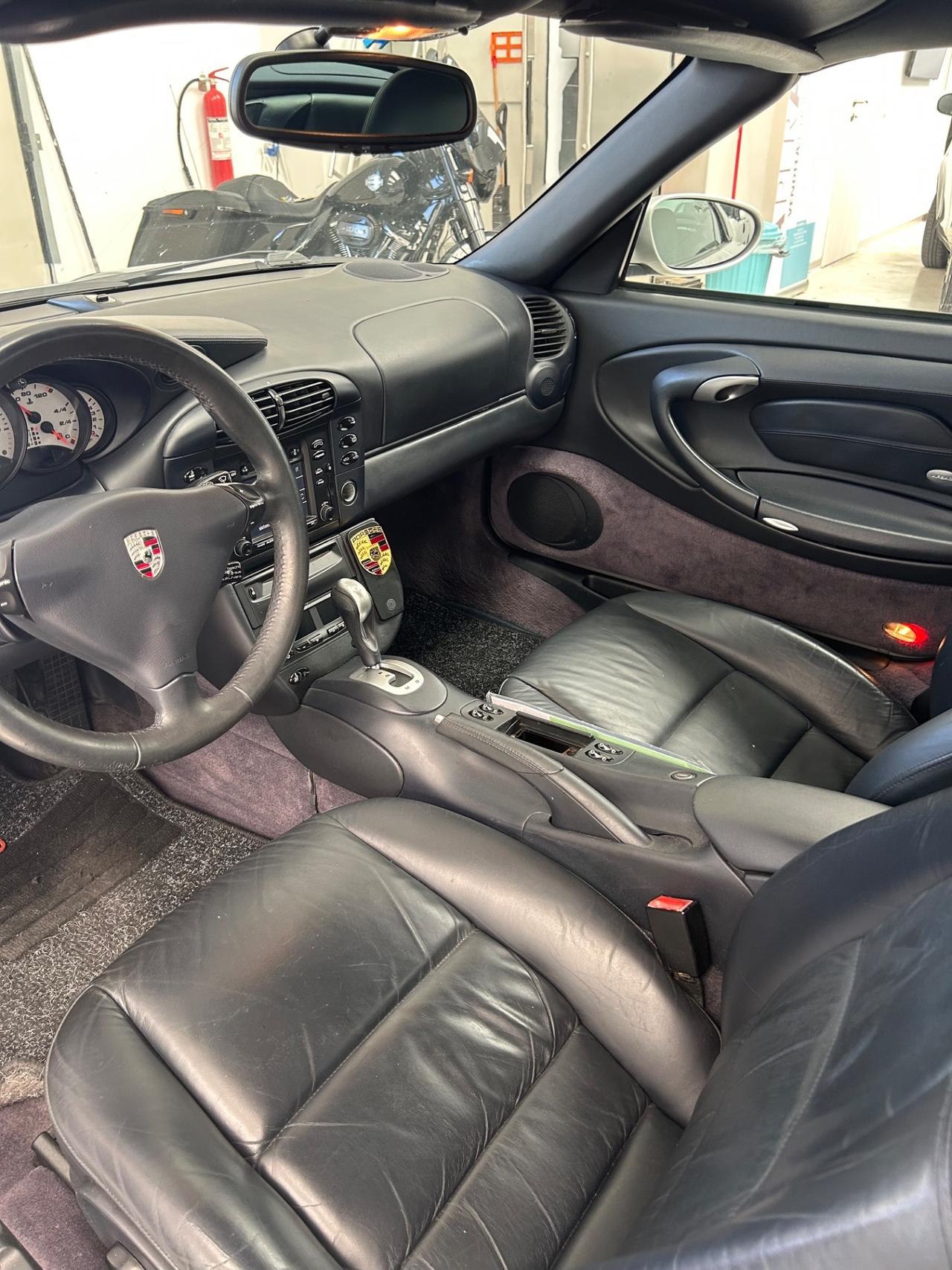 Porsche 911 Carrera 4 cat Cabriolet
