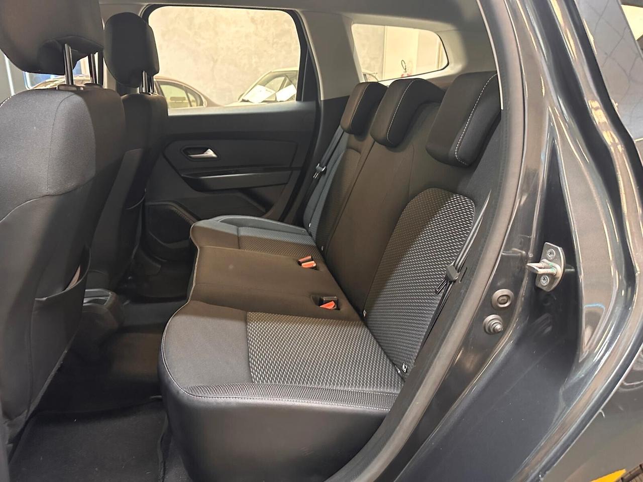 Dacia Duster 1.5 blue dci Comfort 4x2 s *30.000 KM * TAGLIANDI UFFICIALI*