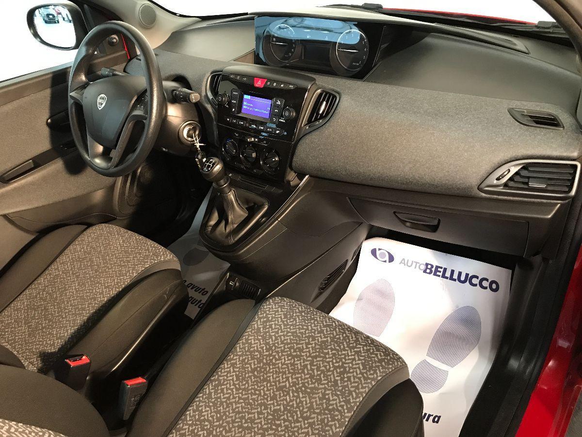 LANCIA Ypsilon 1.2 69 CV 5p. Silver