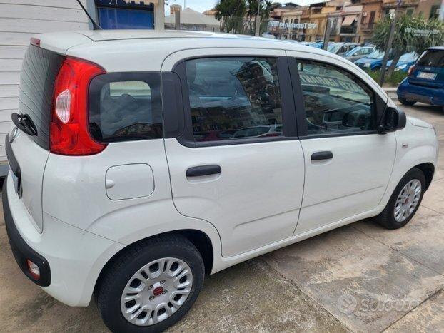 FIAT Panda 1.3 mjt 95cv unico proprietario 06/2016