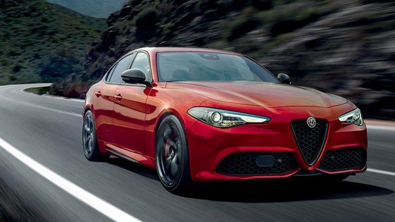 Alfa Romeo Giulia Non disponibile (620) My24 Diesel 160 Cv Tributo Italiano