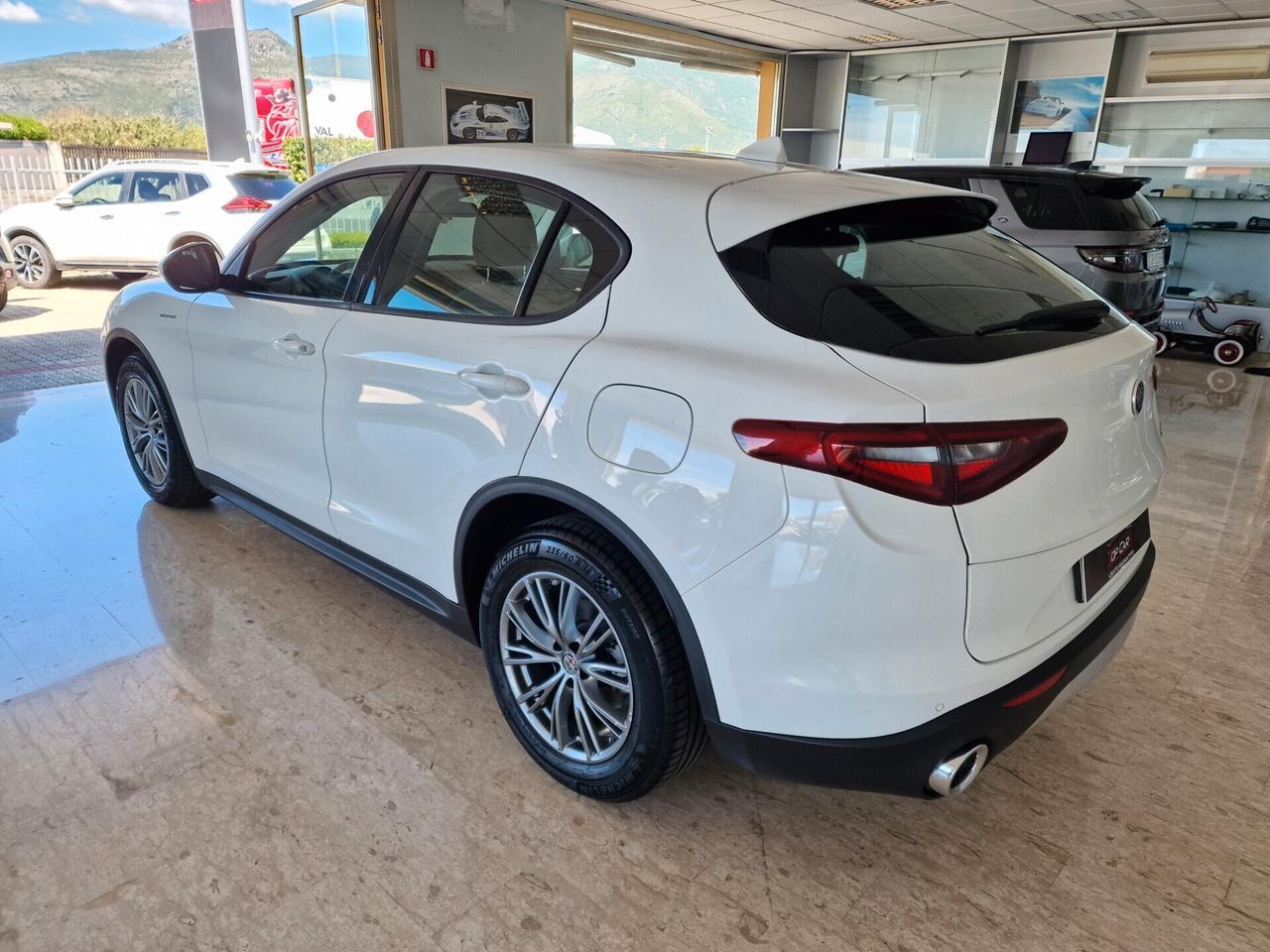 Alfa Romeo Stelvio Super 2020