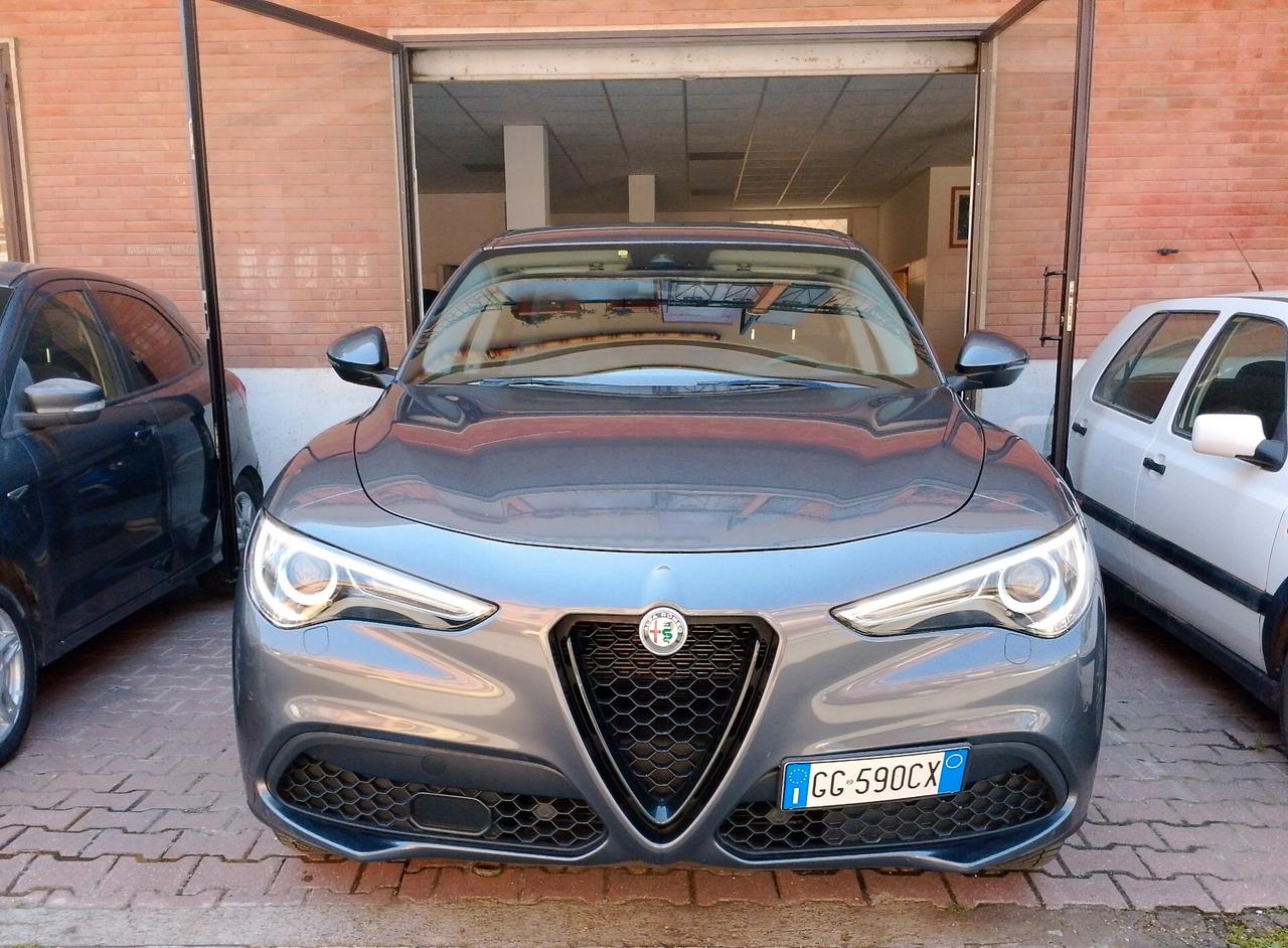 Alfa Romeo Stelvio 2.2 Turbodiesel 190 CV AT8 Q4 Sprint