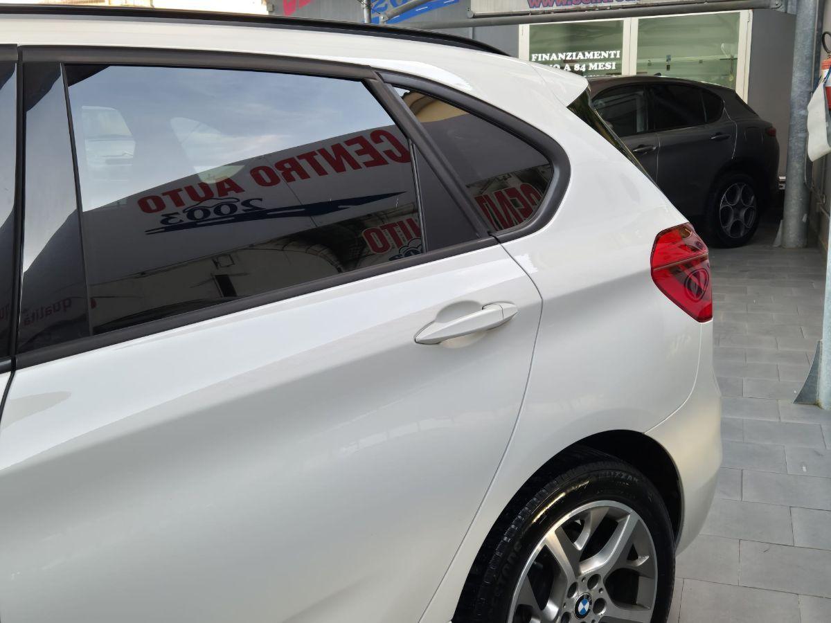 BMW - Active Tourer - 216d Luxury