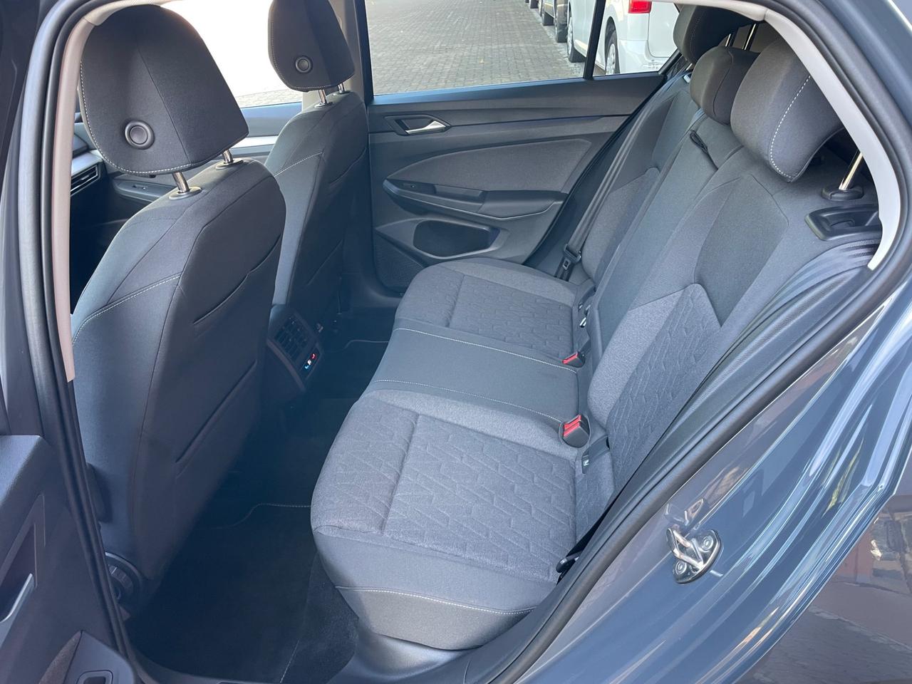 Volkswagen Golf 1.5 TSI eHybrid DSG Edition Plus 204CV