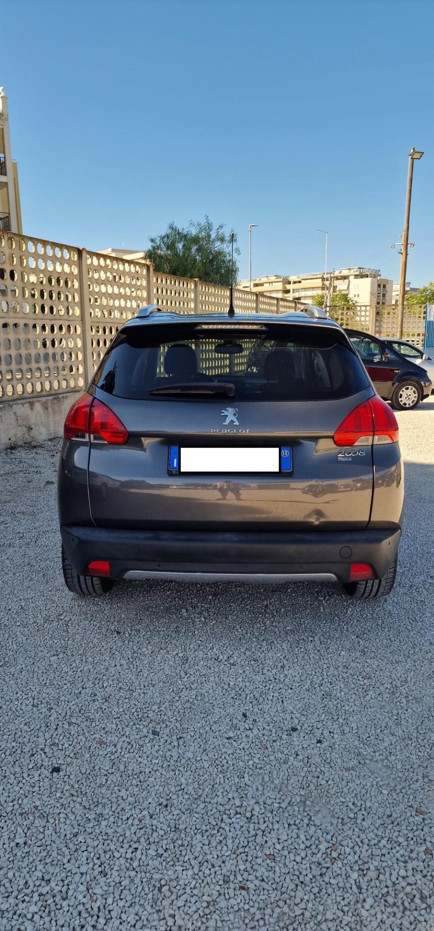 Peugeot 2008 1.2 Benz Black Matt 2015 CRONO CASA MADRE