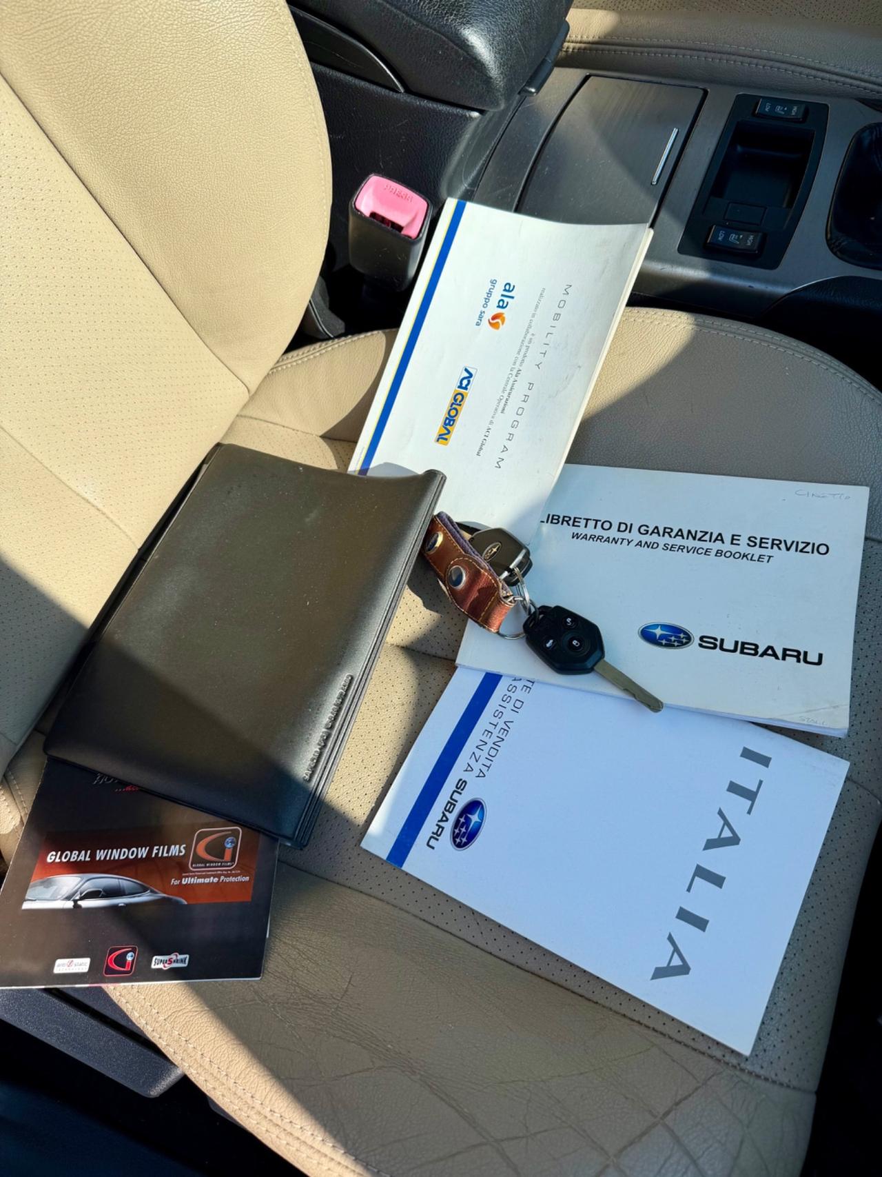 Subaru OUTBACK 2.0D 4*4 GARANZIA 12 mesi ! ! !