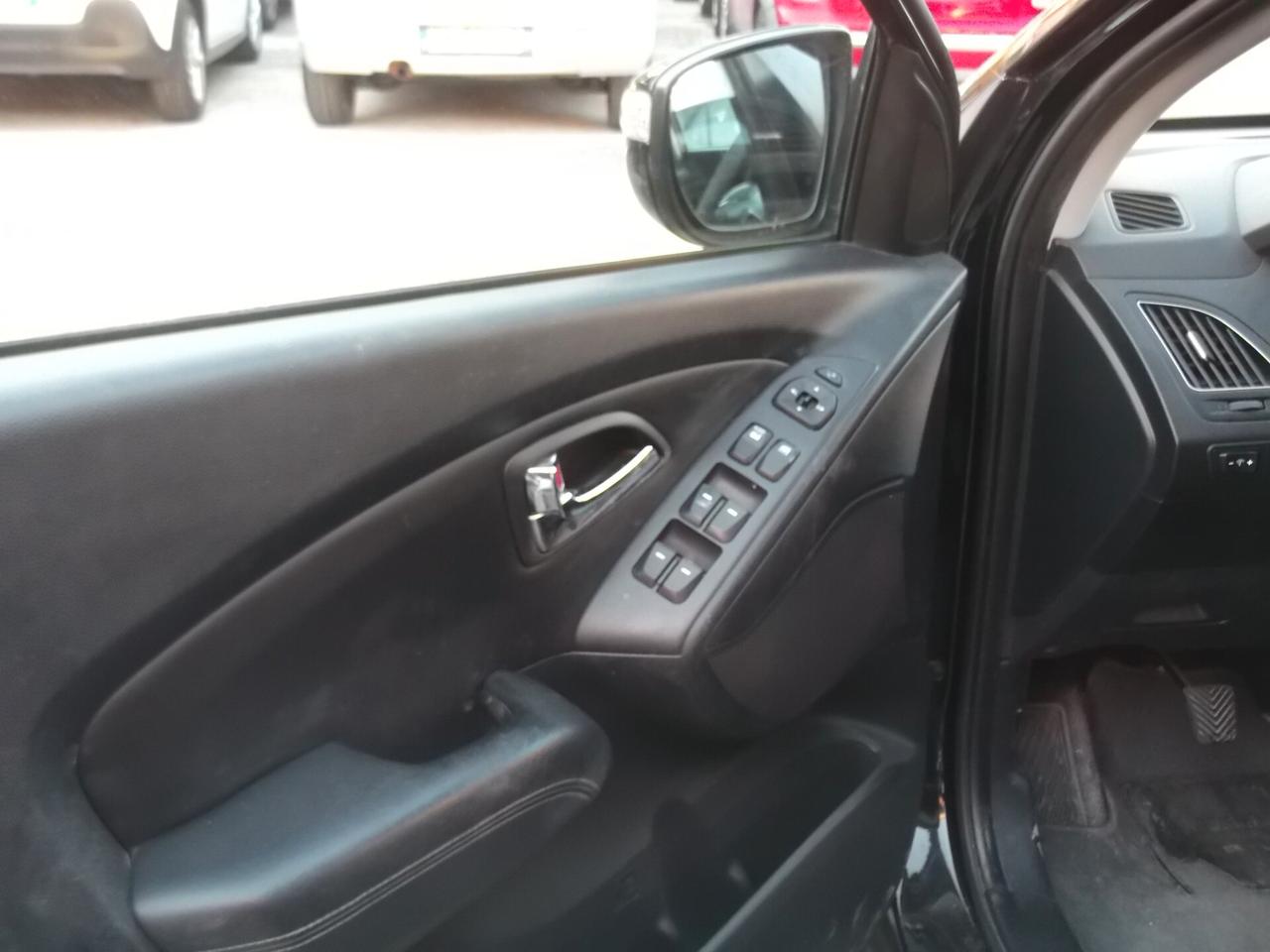 Hyundai iX35 1.7 CRDi 2WD Comfort - 23