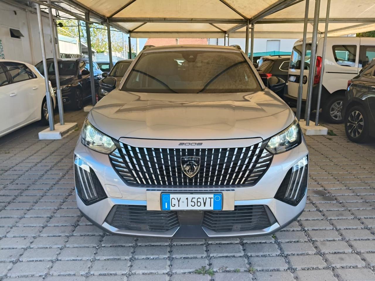 Peugeot 2008 PureTech 100 S&S Allure