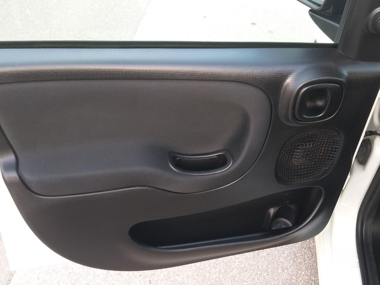Fiat Panda 1.2 Lounge per NEOPATENTATI