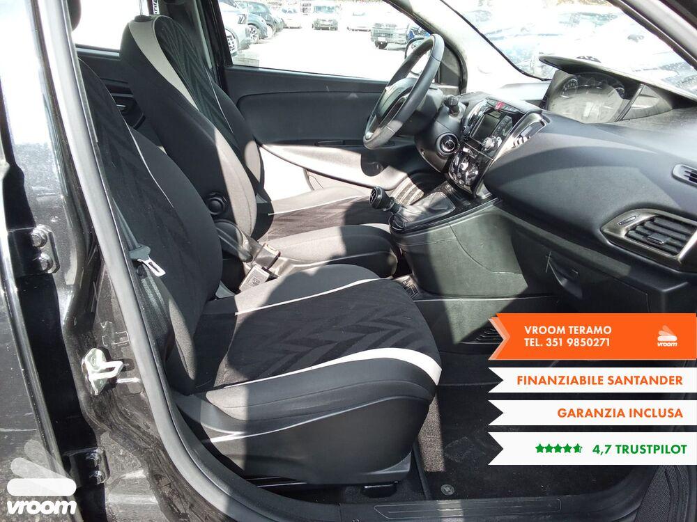 LANCIA Ypsilon 1.2 69 CV GPL Ecochic Gold GARANZI