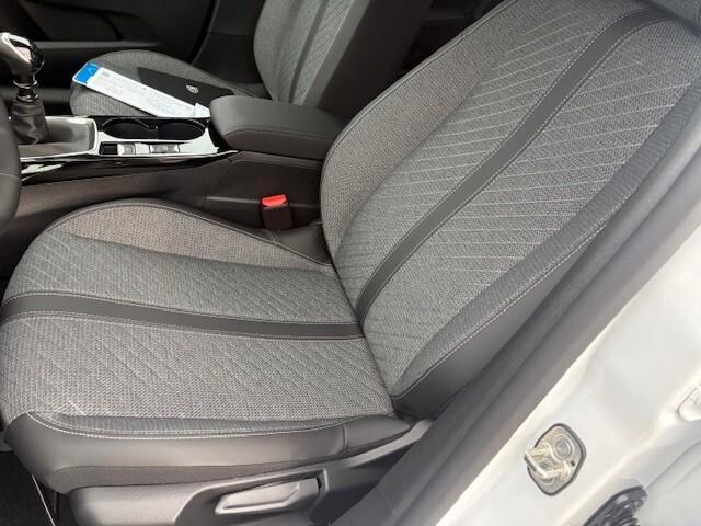 Peugeot 208 PureTech 100 Stop&Start 5 porte Allure