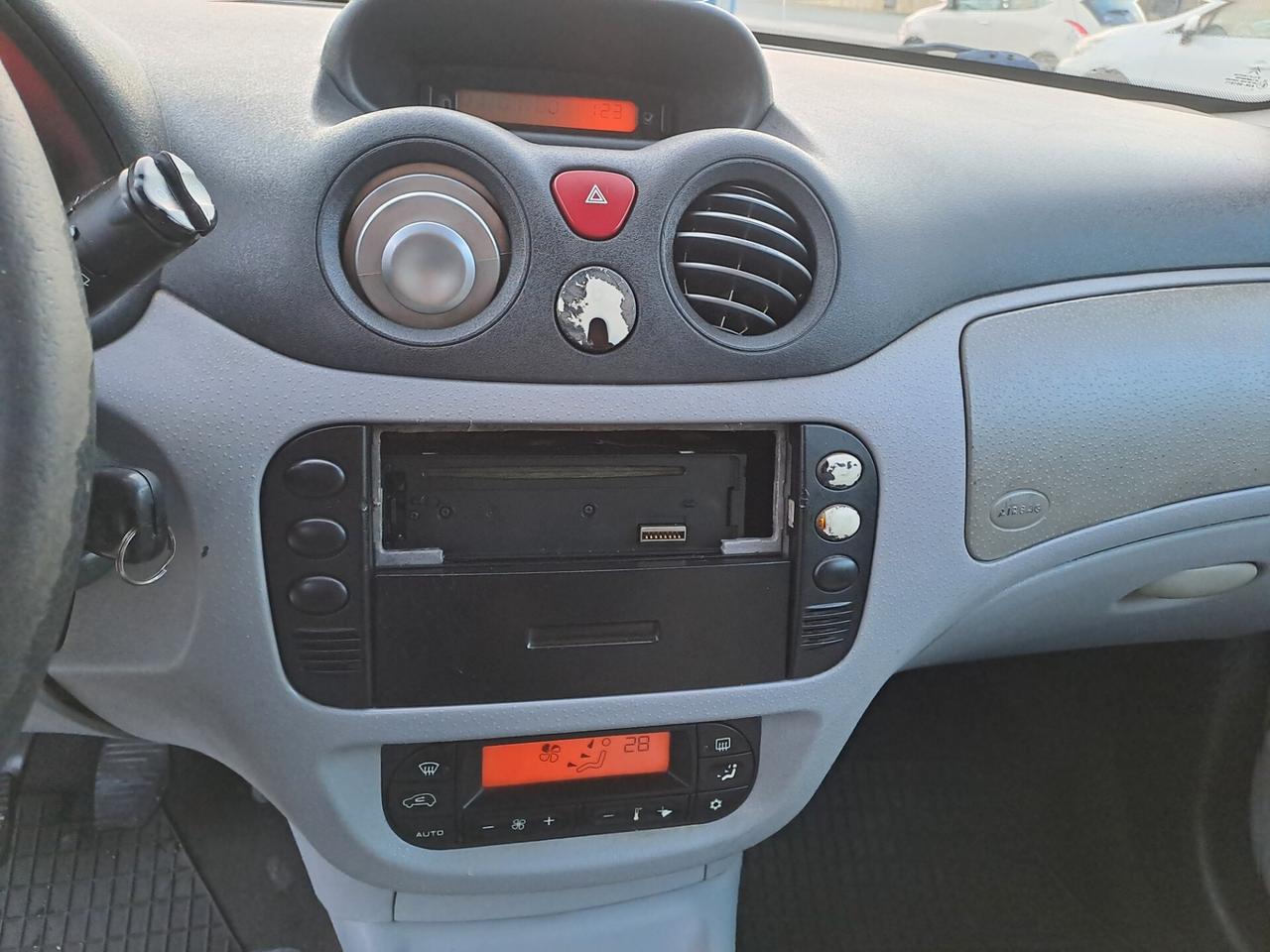 Citroen C3 1.4 HDi 90CV Exclusive