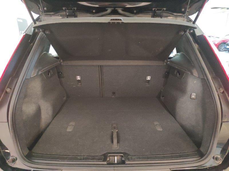 VOLVO XC40 (2017-->) - XC40 T2 automatico Essential