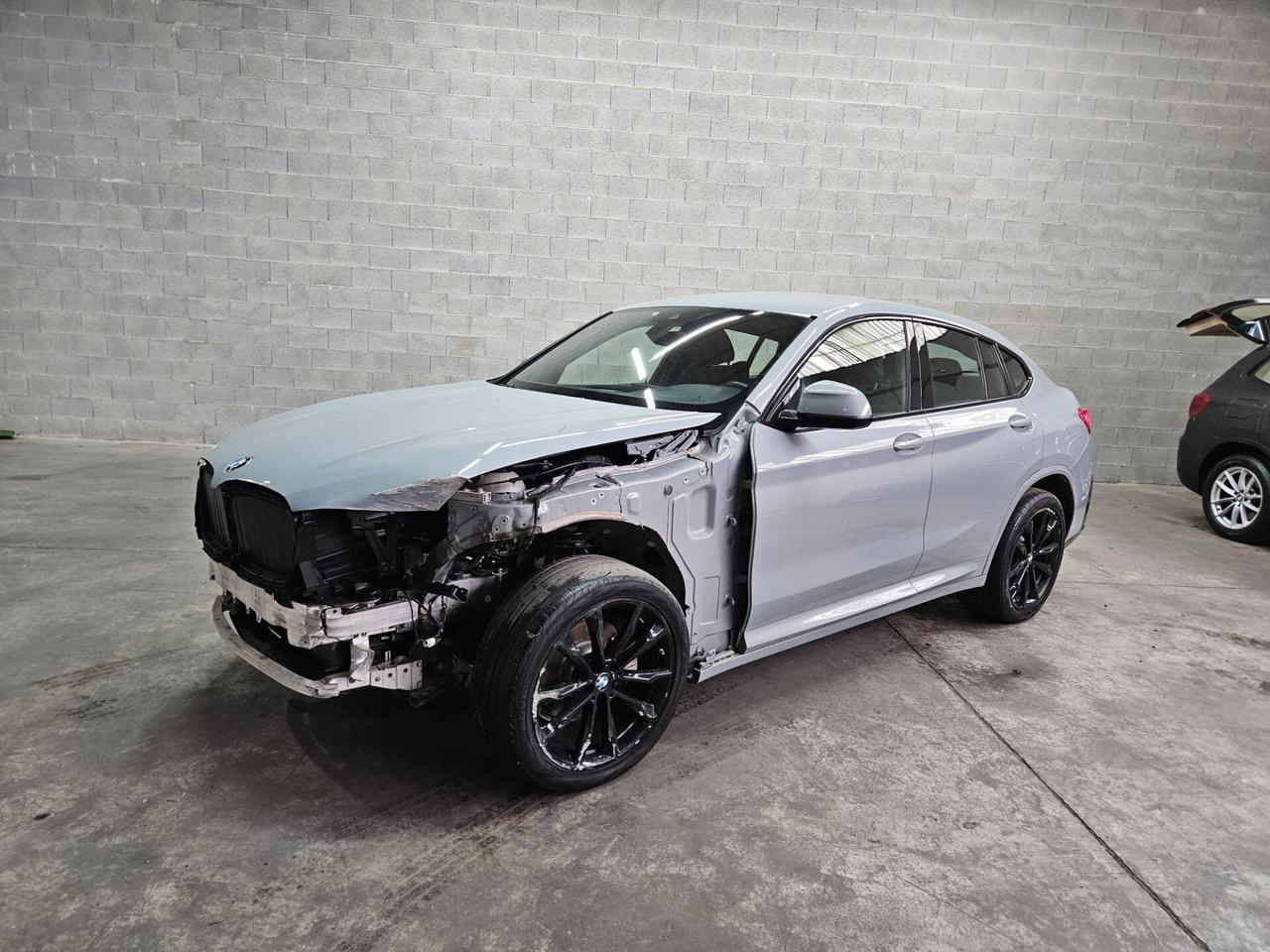 BMW X4 xdrive20i mhev 48V Msport START INCIDENTATA