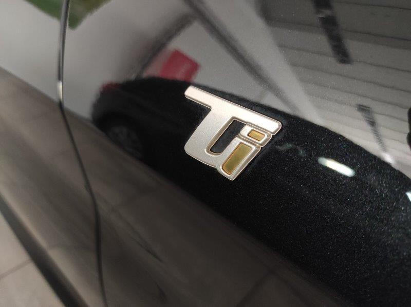 ALFA ROMEO Giulia (2016) - Giulia 2.0 Turbo 280 CV AT8 AWD Q4 Ti