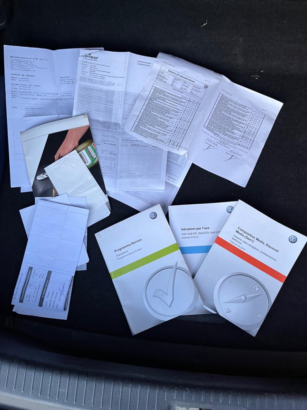 Volkswagen Golf 7 1.6 TDI DSG PERFETTA NEOPATENTATI