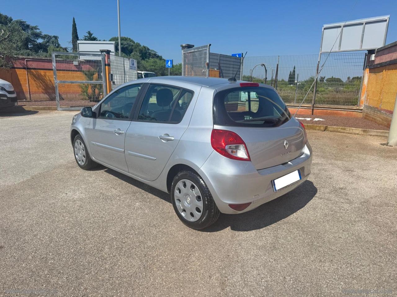 RENAULT CLIO YAHOO 1.2 75CV GPL