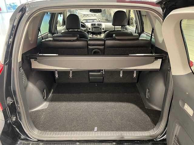 Toyota RAV4 2.2 D-CAT A/T 4WD Style