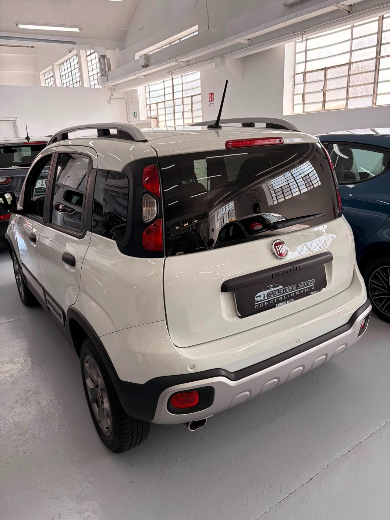 Fiat Panda 1.0 FireFly S&S Hybrid City Cross 4x4