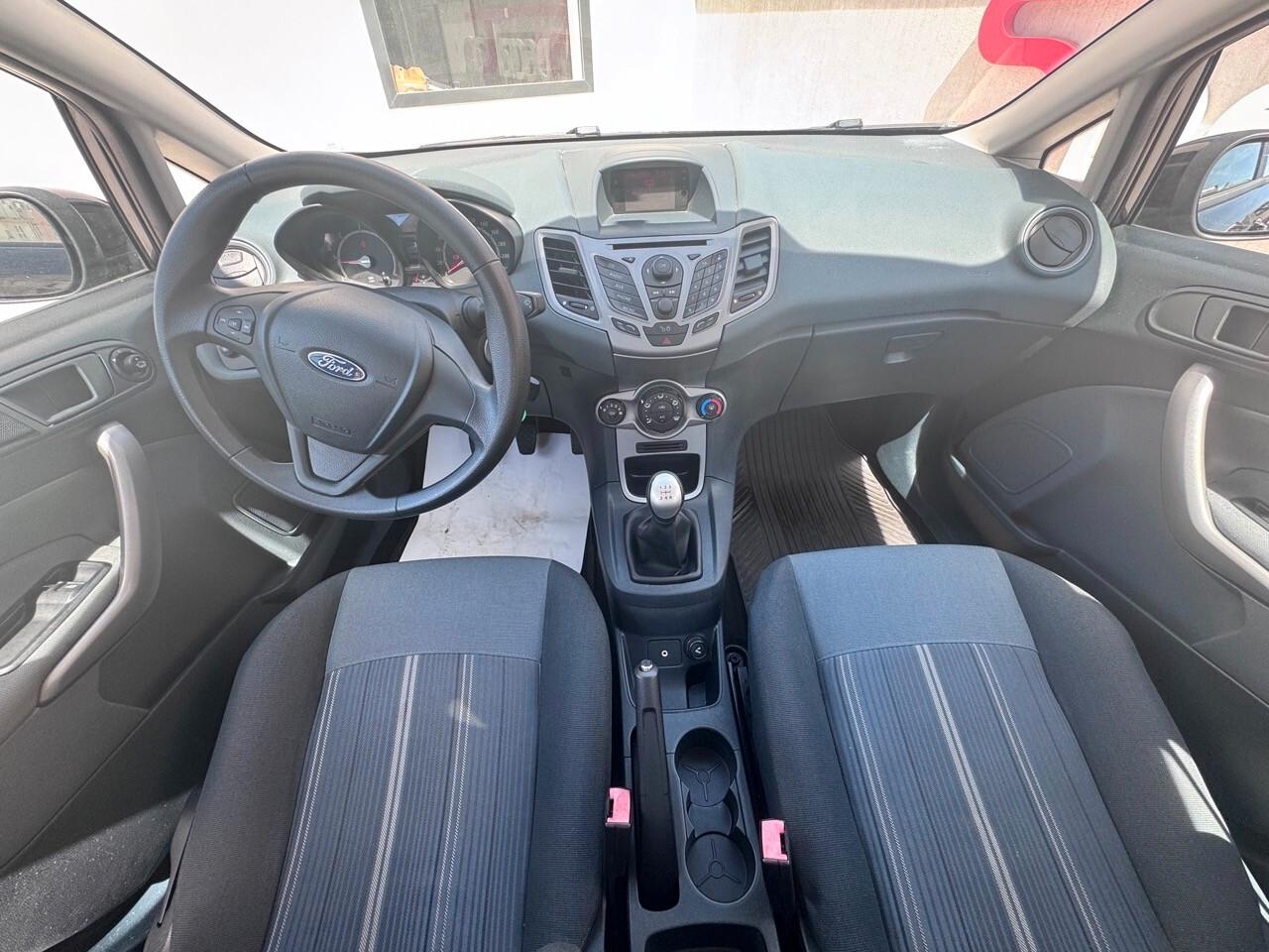 Ford Fiesta 1.4 TDCi 5p. Ghia
