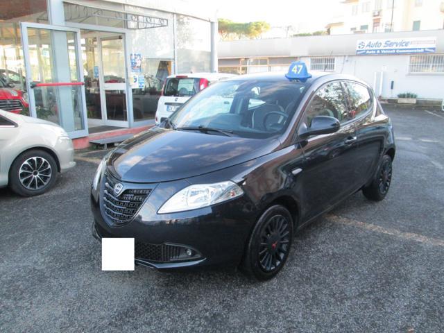 LANCIA Ypsilon 1.2 69 CV 5 porte GPL Ecochic Gold